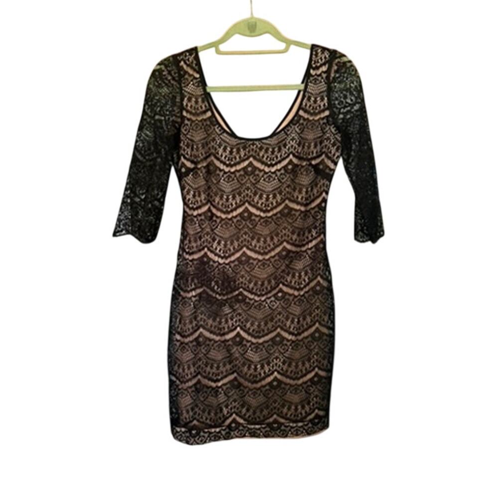Guess Black Lace Nude Illusion 3/4 Sleeve Mini Sheath Cocktail Dress Size 2